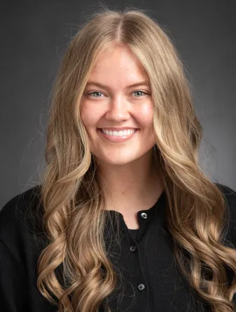 Headshot of Leila Pust 