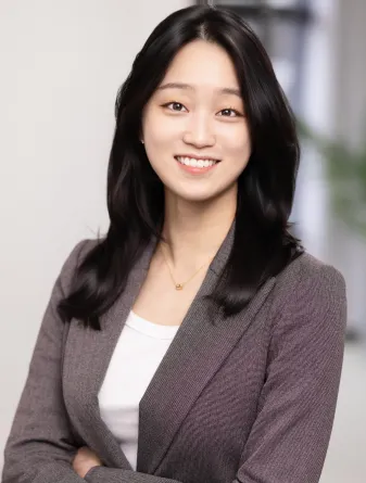 Jounghwa Son