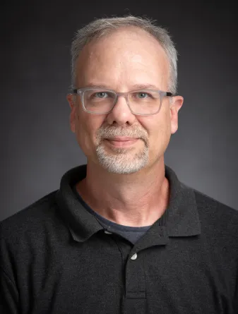 Mark Engler headshot