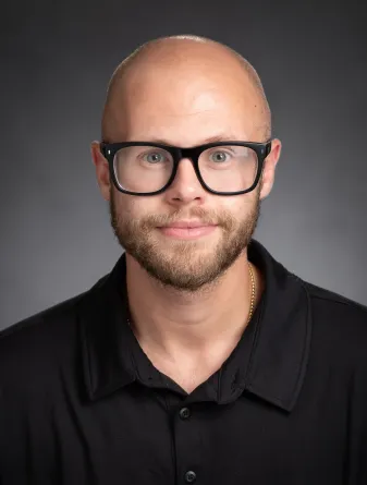 Jake Stelianou headshot