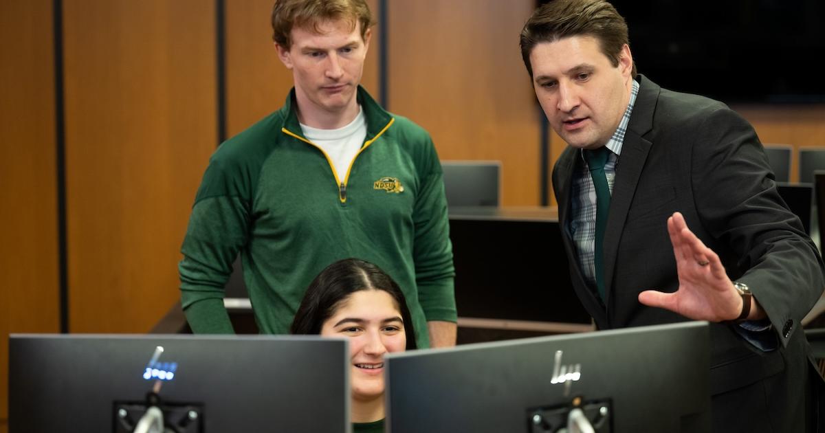 Finance program prepares students to lead in business and beyond