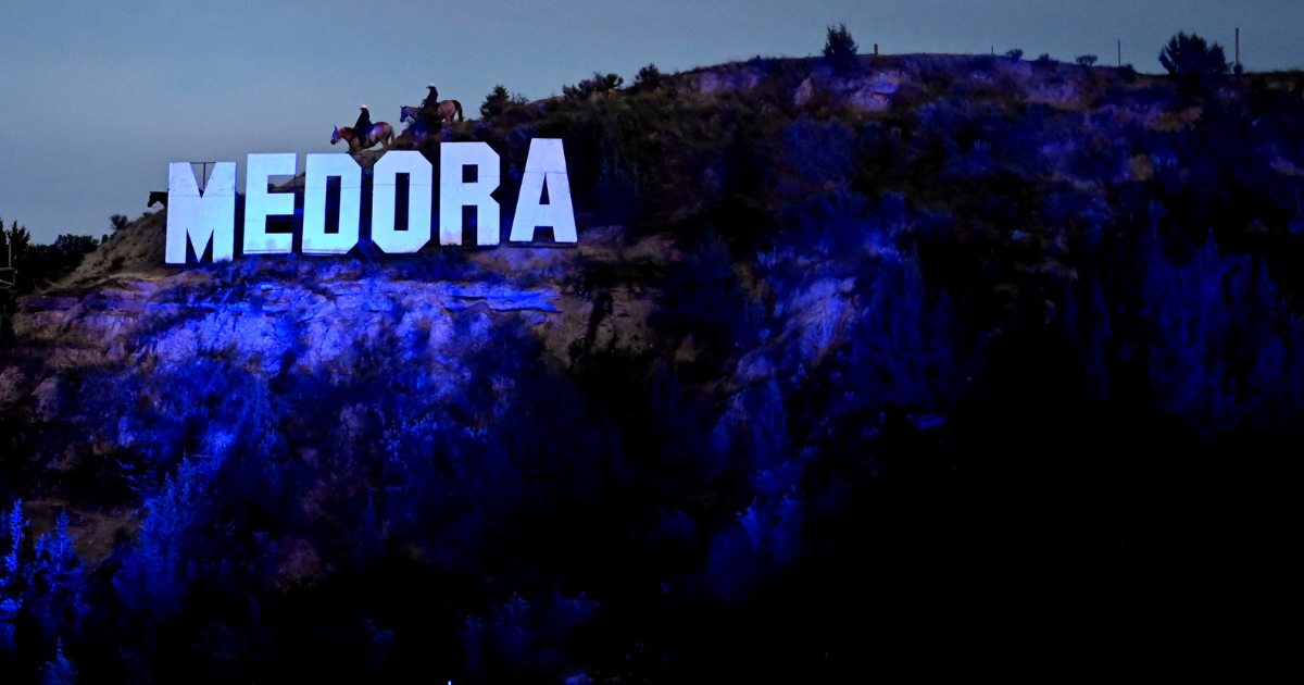 Medora Sign NDSU to participate in College Night at Medora Musical on July 17
