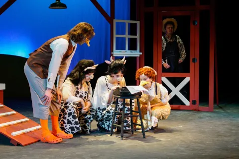 Capstone Projects - Click Clack Moo