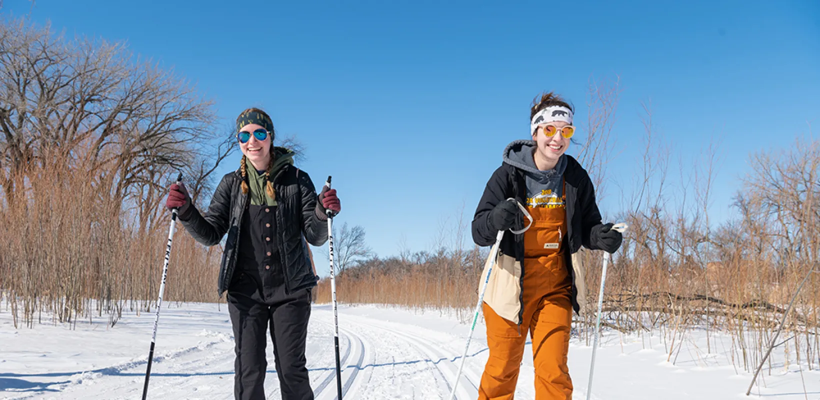 students cross country skiing