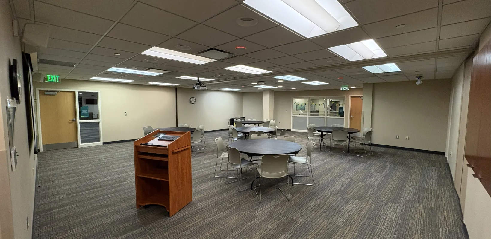 Meadowlark room with round tables set up