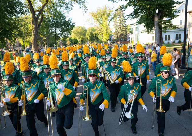 Gold Star Marching Band NDSU Homecoming Parade