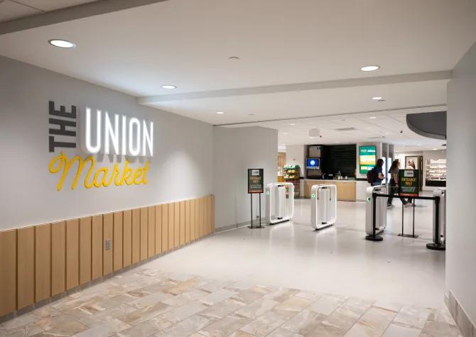 union market entrance