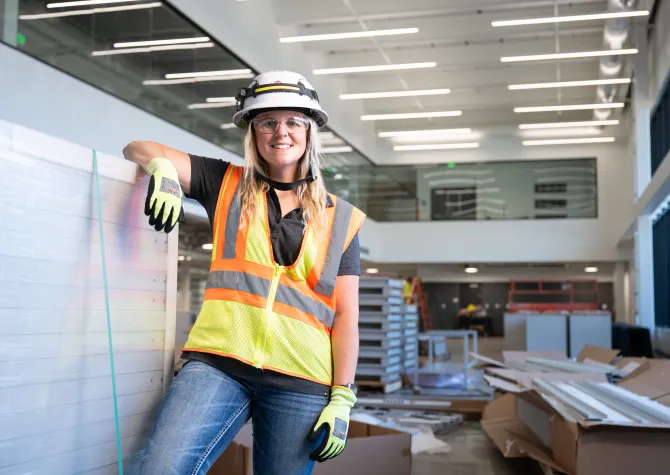 Lexie Grandalen stands in new Richard Offerdahl '65 Engineering Complex