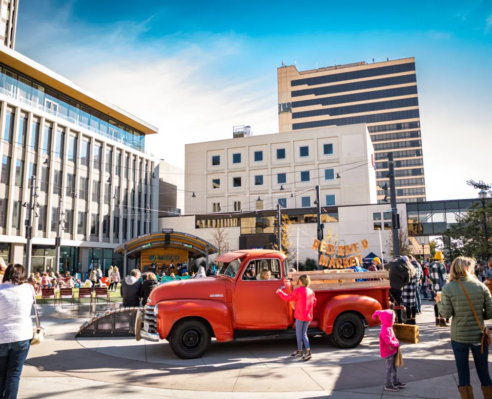 crowd at Red River Market in downtown Fargo