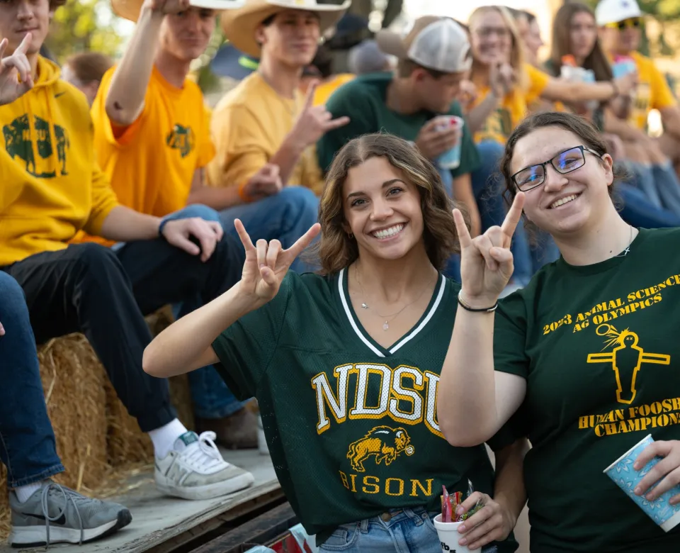Students in Homecoming Parade