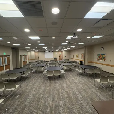 Prairie Rose with round table setup