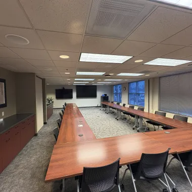 Alumni Center Klefstad Conference Room