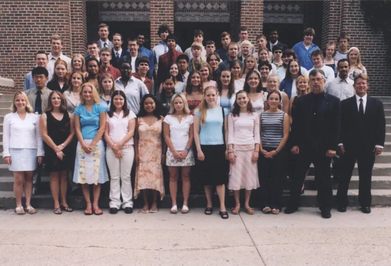 2003 gov school scholars