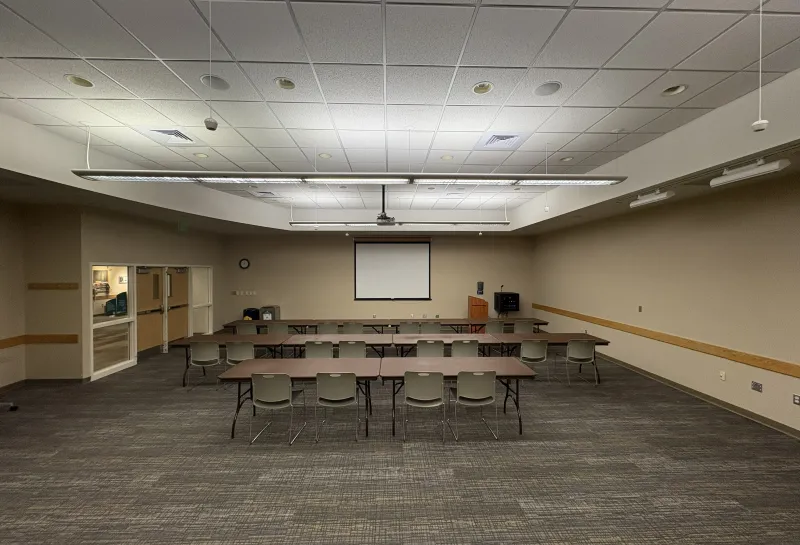 Hidatsa Meeting room set up in classroom seating style