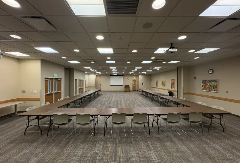 PRAIRIE ROSE U SHAPE table arrangement