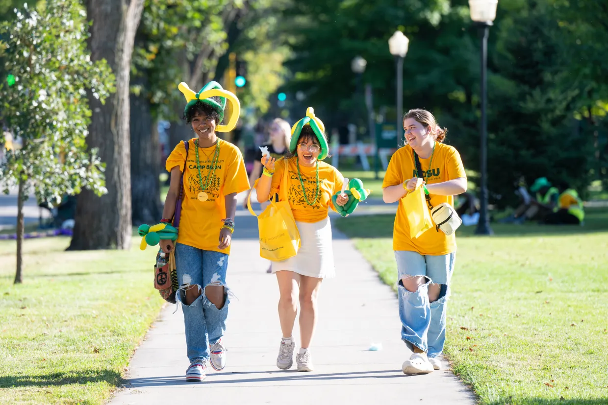 Students gear up for 2024 Homecoming parade and Bison Bash