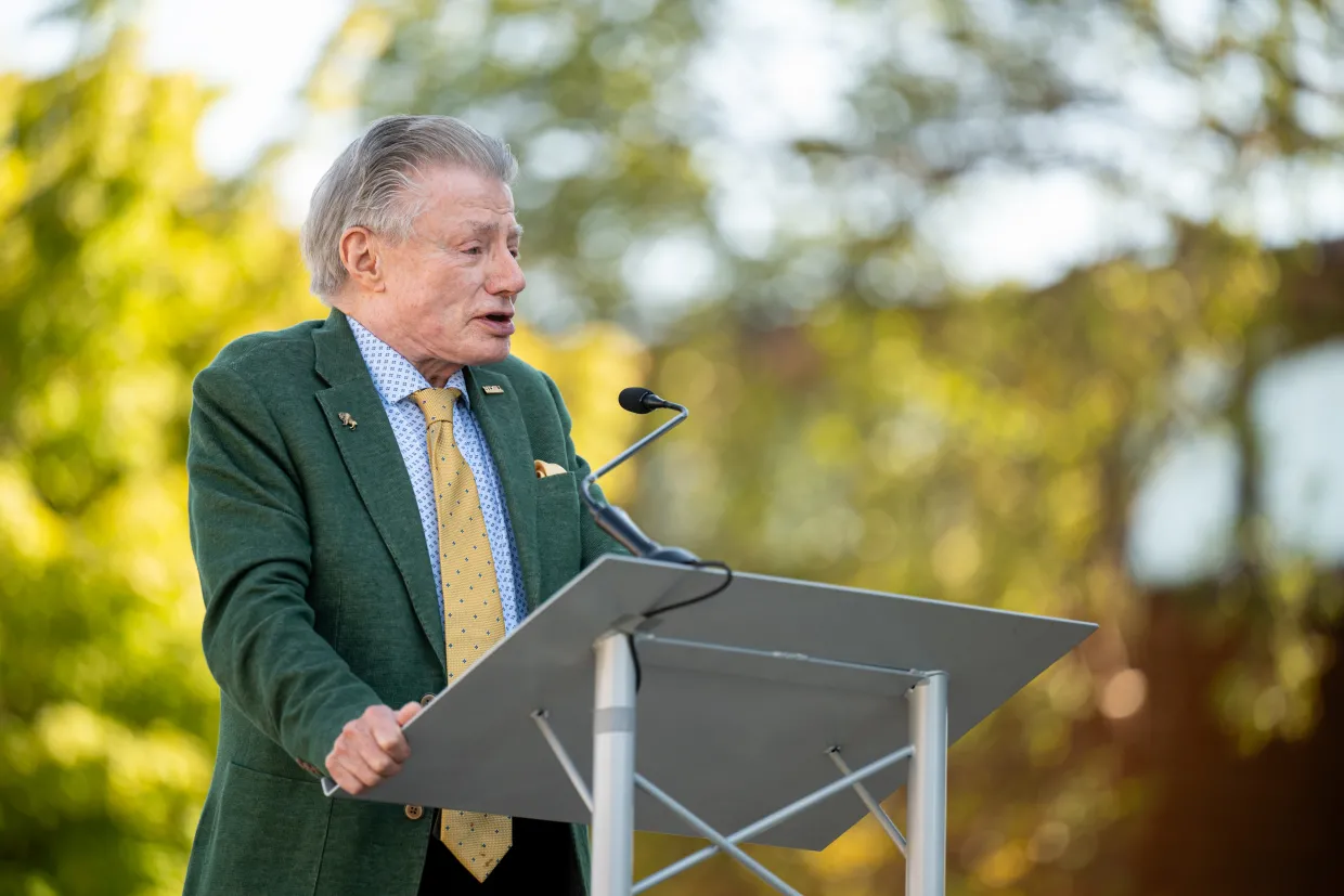 Richard Offerdahl speaks at ground breaking event