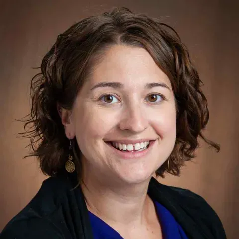 Danielle Condry Headshot