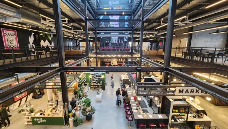 Brewhalla Very Merry Holiday Craft Market