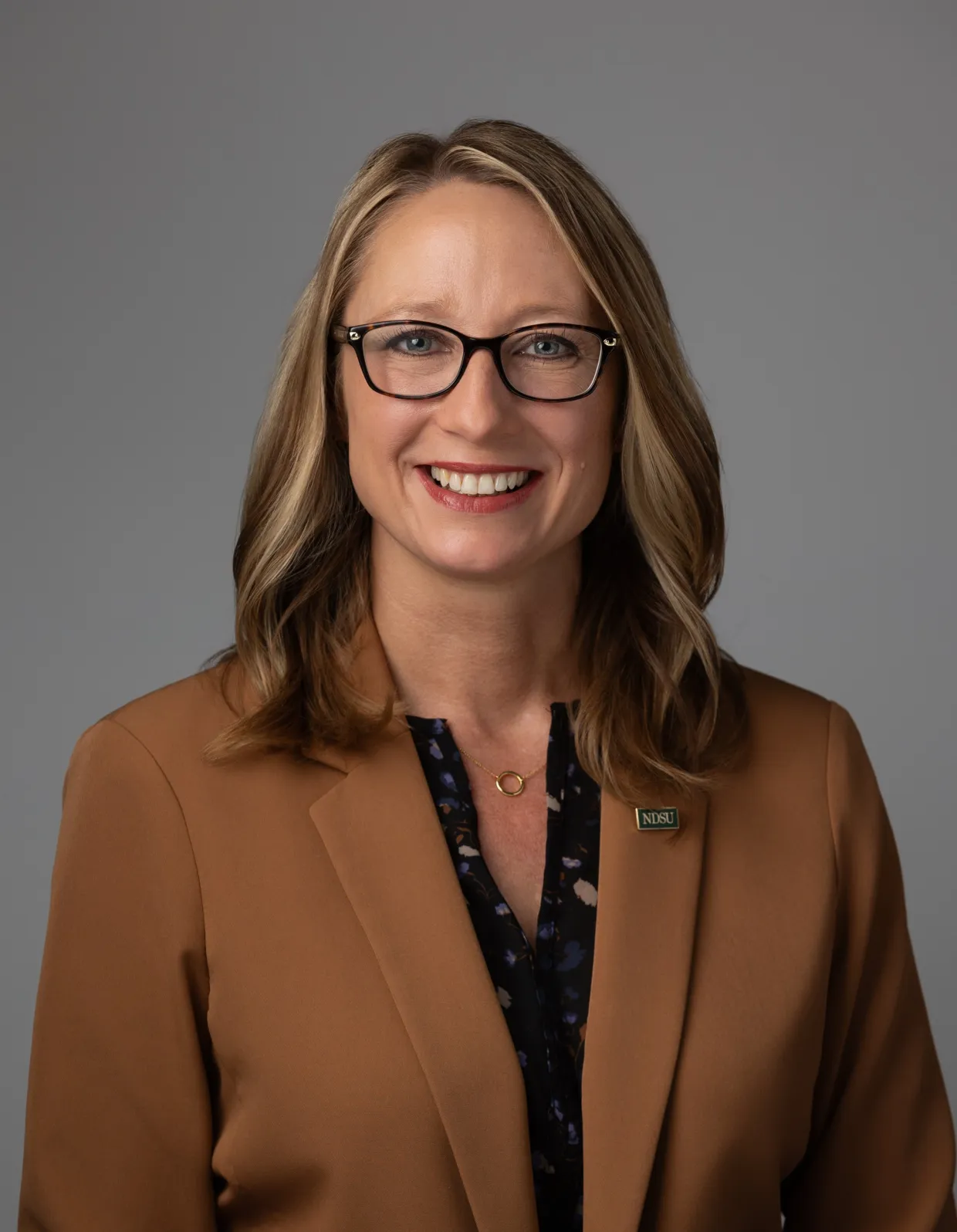 Shari R. Veil, Provost