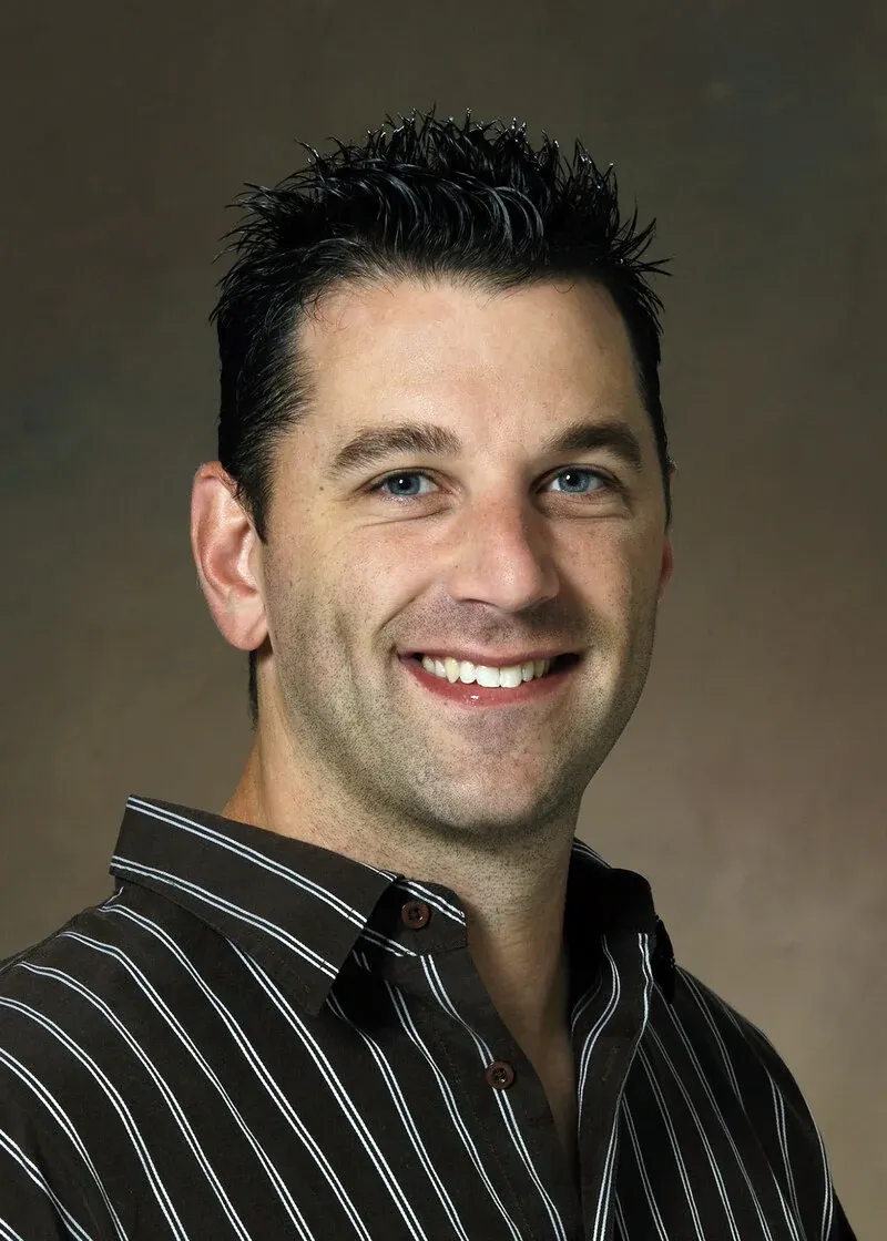 Joe Deutsch headshot