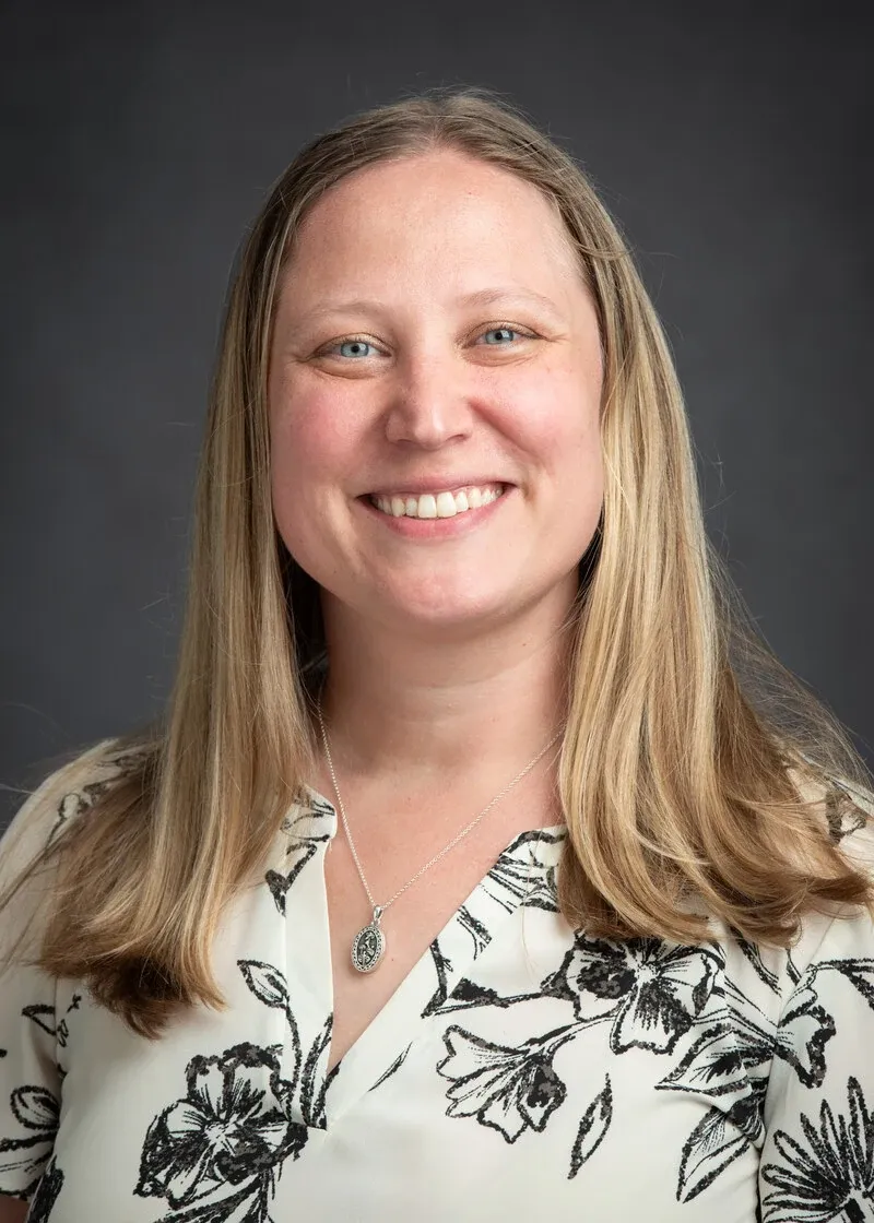 Anna Finley Headshot