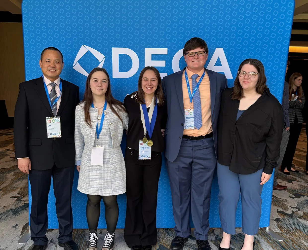 Deca Club