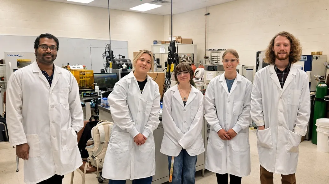 High School Students participate in research at NDSU