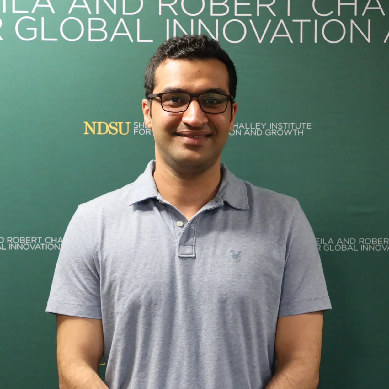 Headshot of Pooyan Vahidi Pashaki