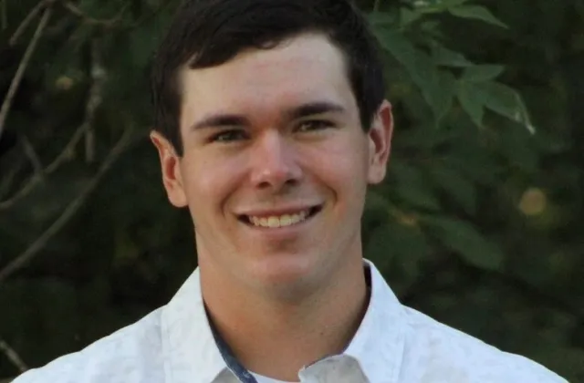 Headshot of Garrett Havelka