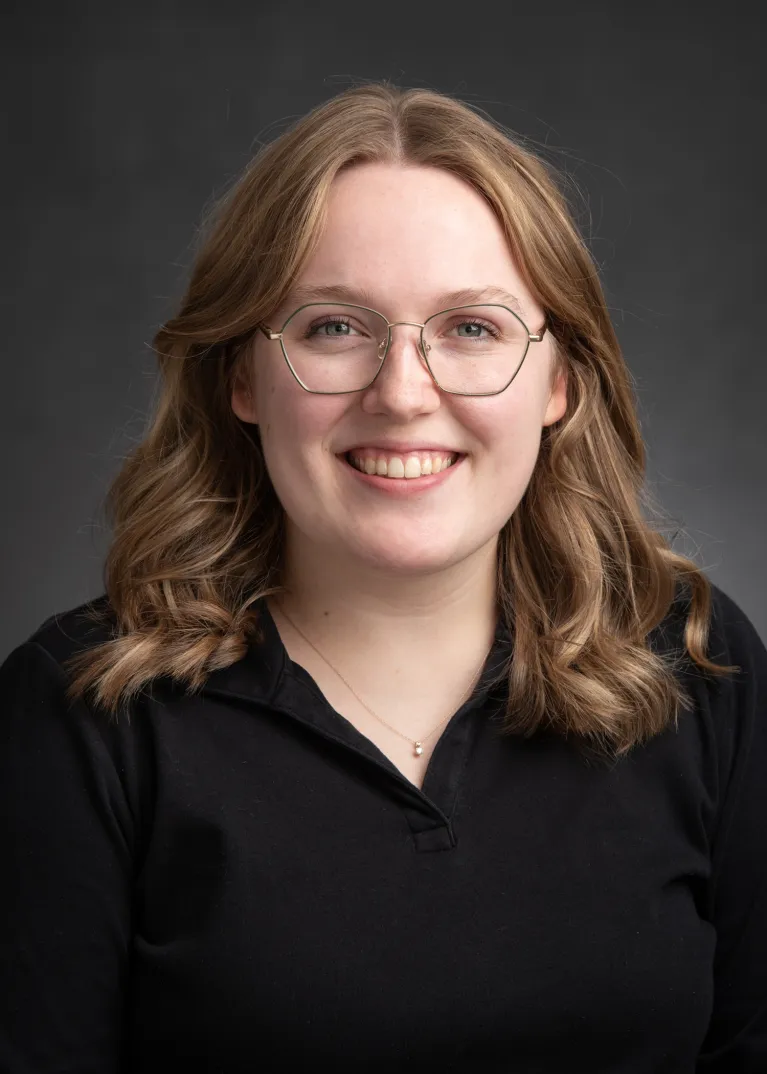 Erin Dummer Headshot