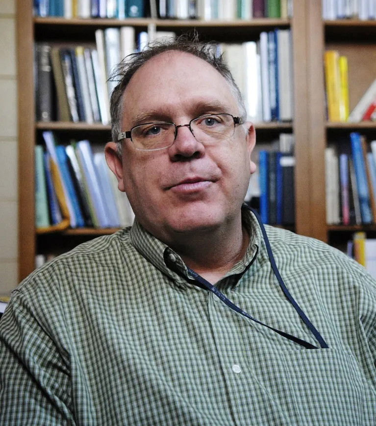 Craig Stockwell talking to an interviewer.