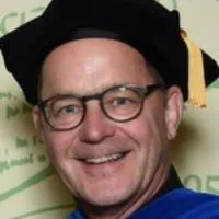 Headshot of Thomas Stratmann