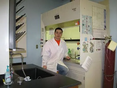 Qigang Chang in the lab